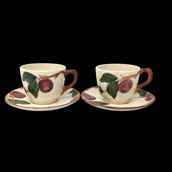 2 Sets Franciscan Apple Cups Saucers 1940s Hand Decorated in California USA READ - Picture 3 of 16
